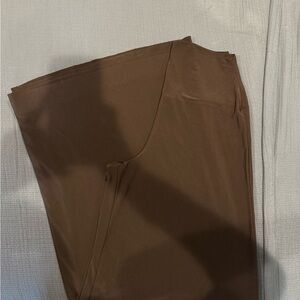 Lady’s wide leg lounge/yoga pants